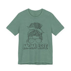 Mom Life Graphic Tee – Casual Motherhood T-Shirt with Messy Bun Design
