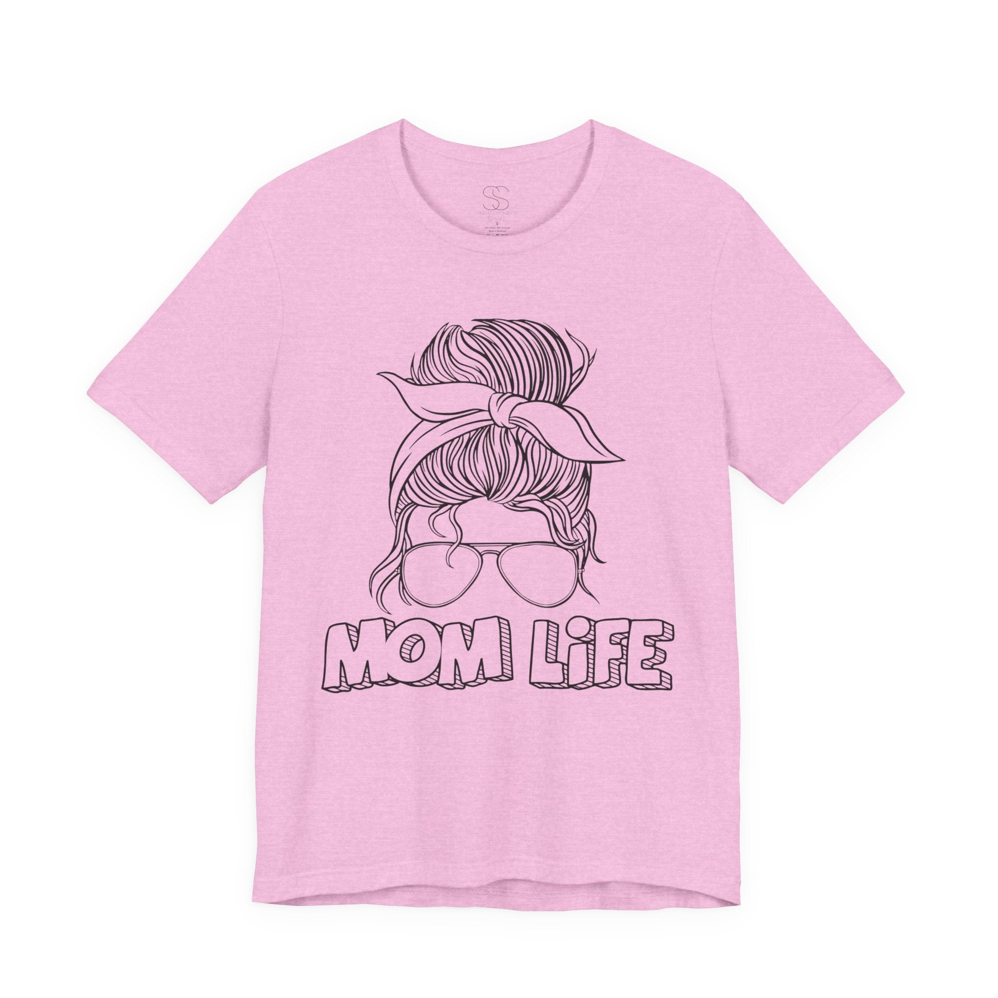 Mom Life Graphic Tee – Casual Motherhood T-Shirt with Messy Bun Design