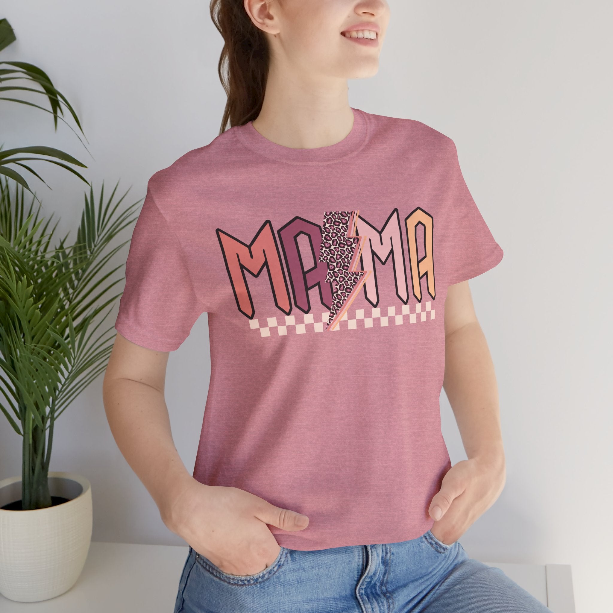 Mama Retro Lightning Tee – Vintage Checkered Mom T-Shirt