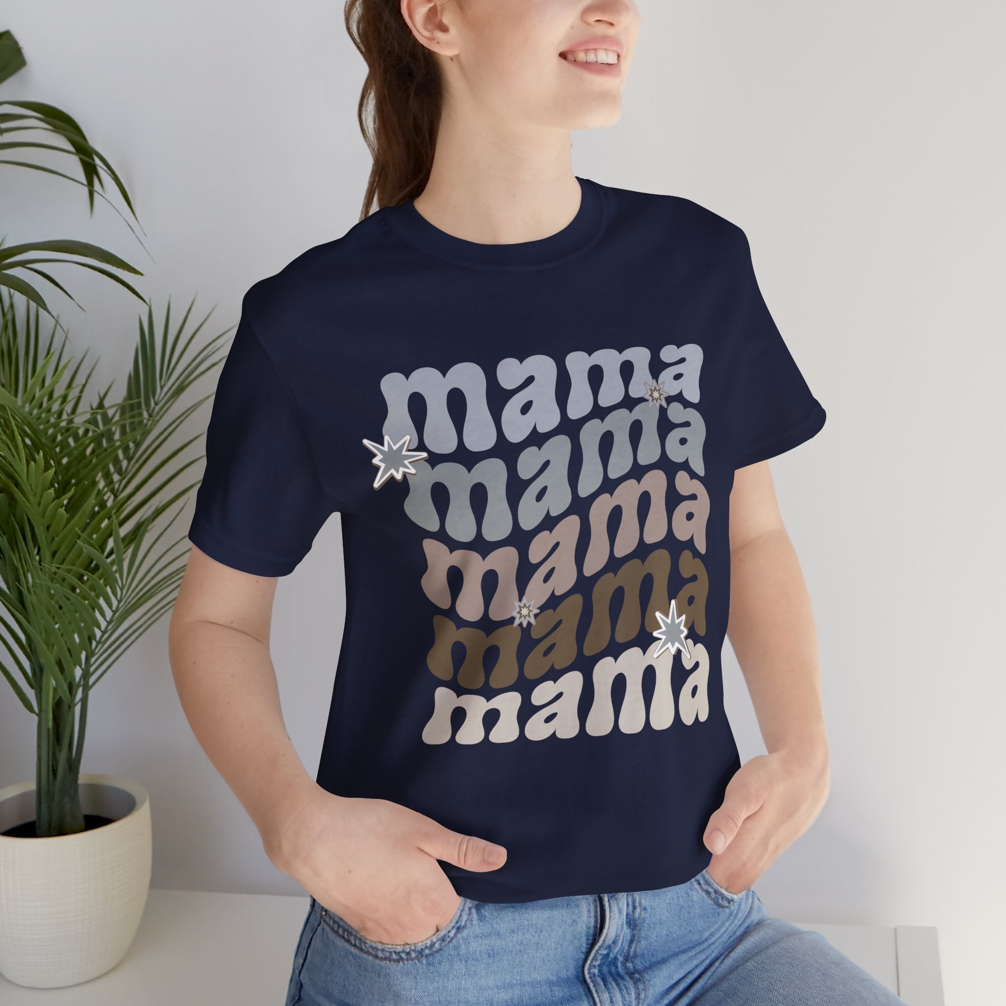 Mama Retro Tee — Vintage-Inspired 'Mama' Stacked Graphic T-Shirt