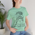 Mom Life Graphic Tee – Casual Motherhood T-Shirt with Messy Bun Design
