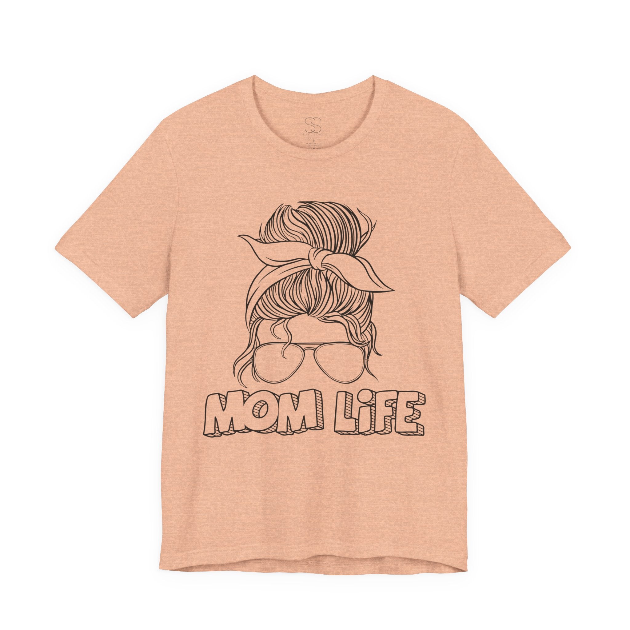 Mom Life Graphic Tee – Casual Motherhood T-Shirt with Messy Bun Design